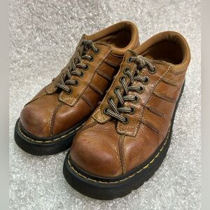 Dr. Martens Womens Size 9 Leather Chunky Platform Oxford Shoes